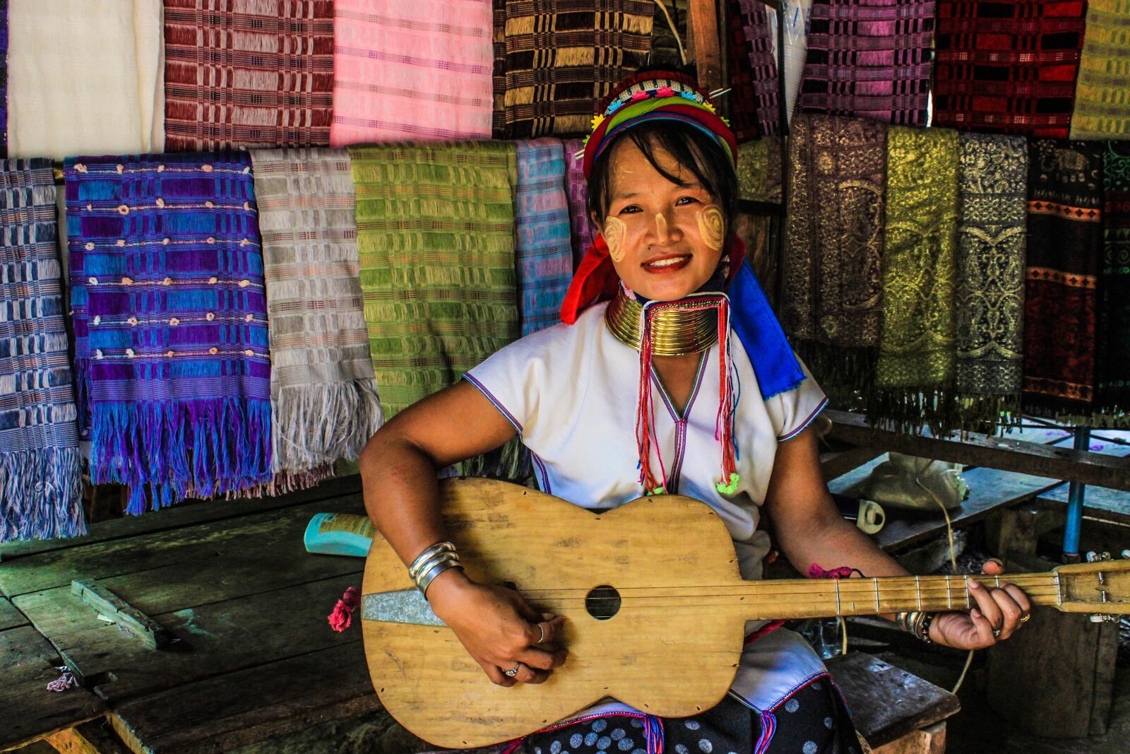 Canon EOS 600D (Rebel EOS T3i / EOS Kiss X5) sample photo. Thai people, thailand, karen photography