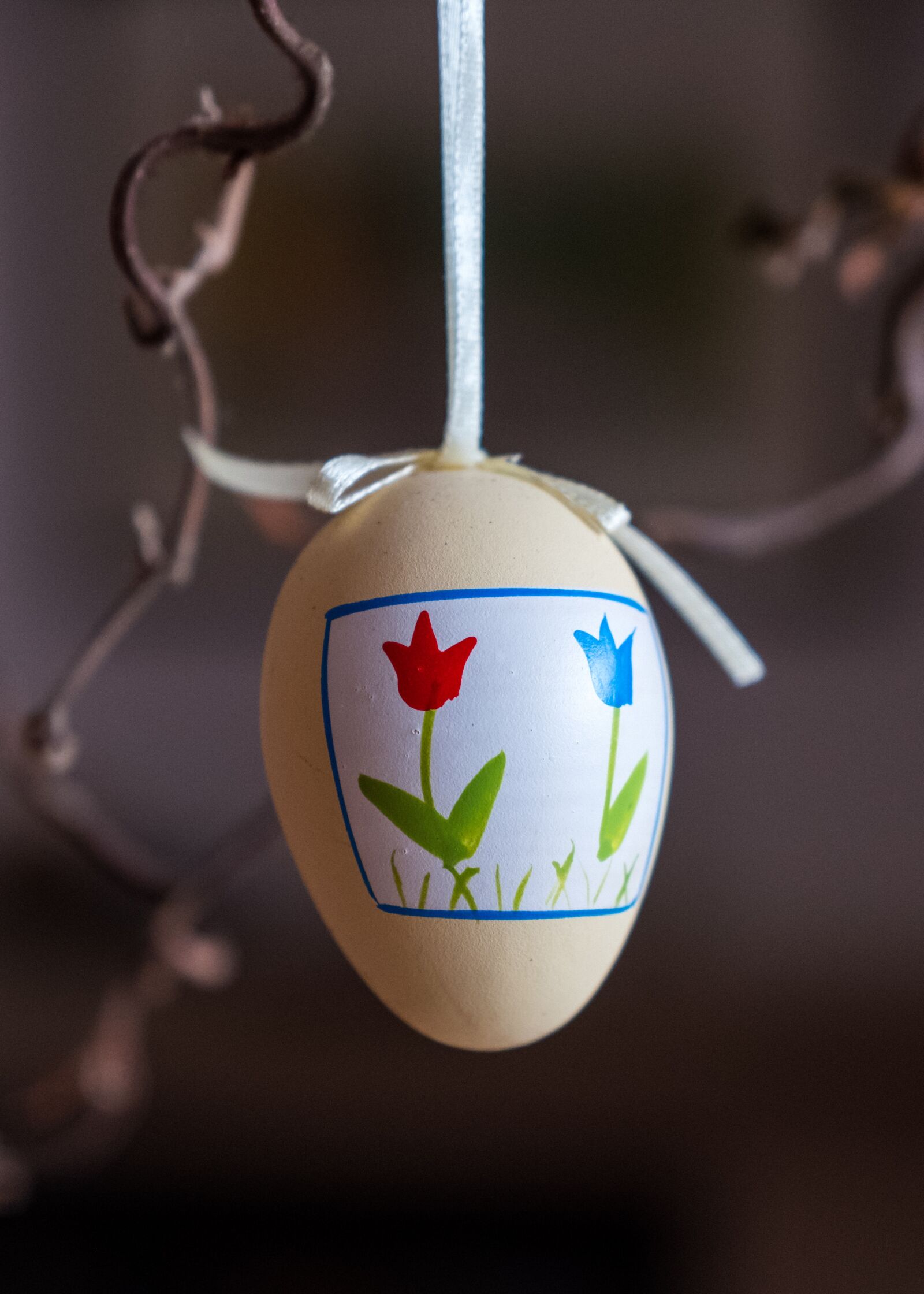 Fujifilm X-T2 + Fujifilm XF 16-55mm F2.8 R LM WR sample photo. Egg, easter egg, decoration photography
