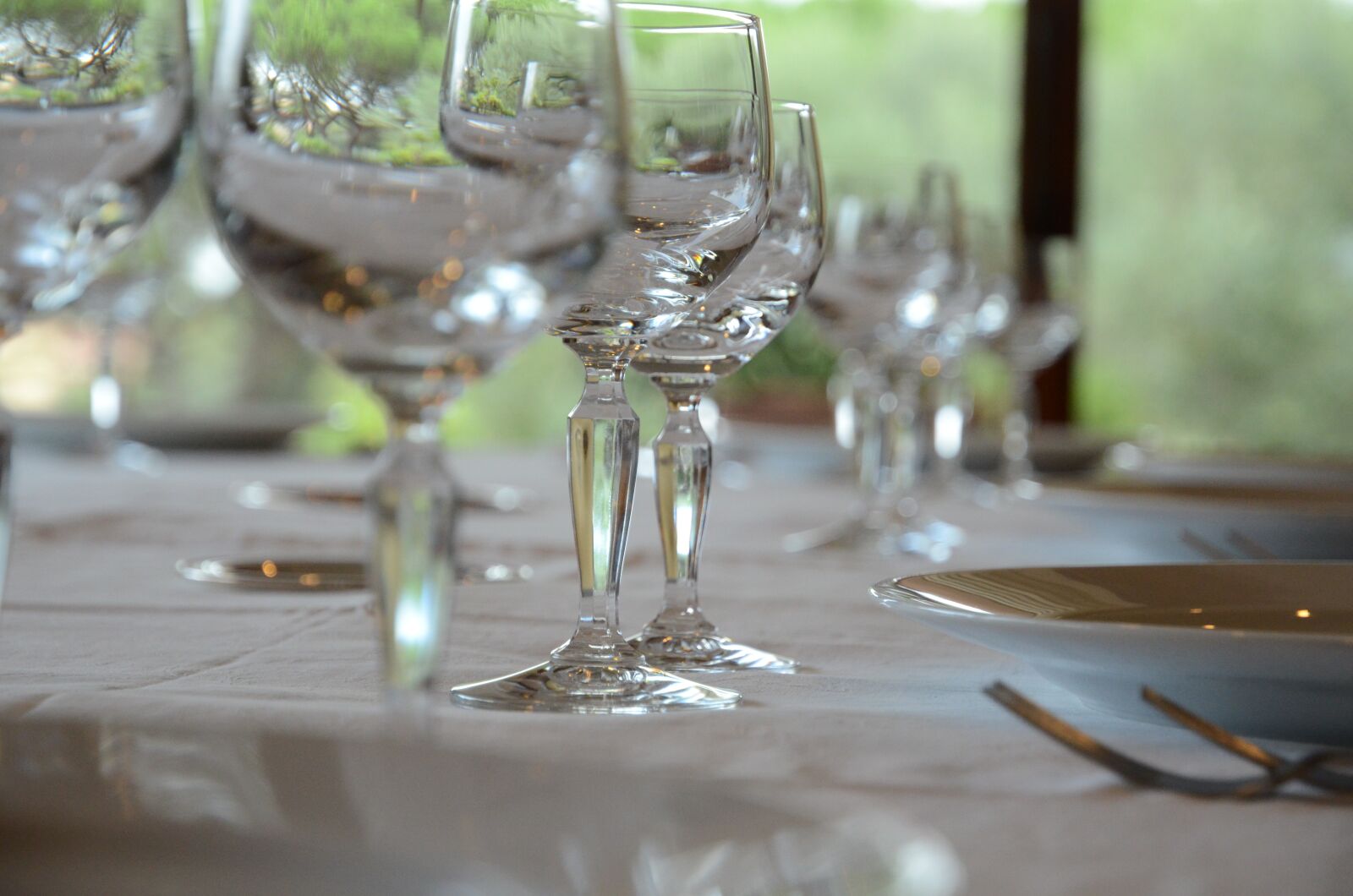 Nikon D7000 sample photo. Table, glasses, marriage photography