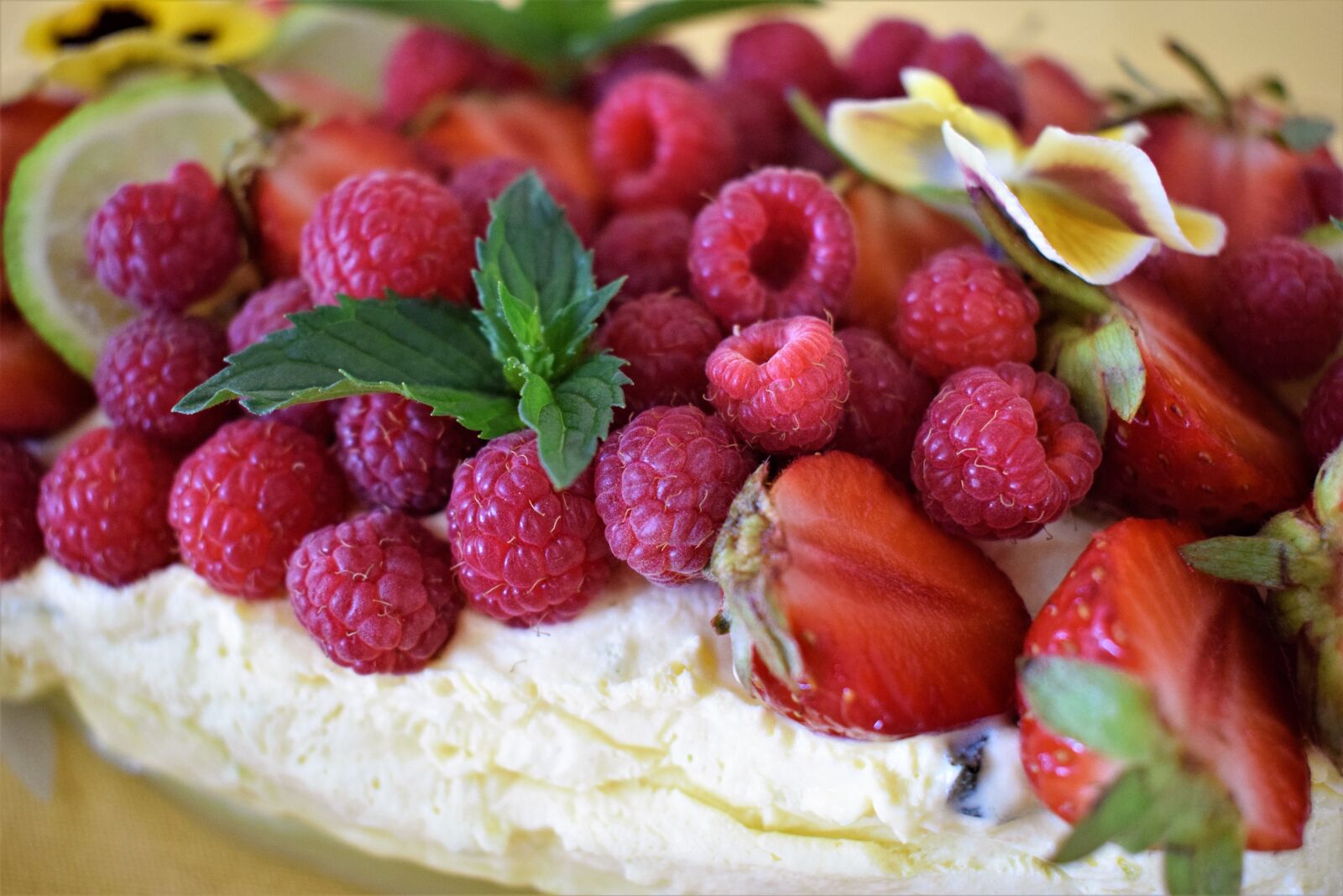 Nikon D3300 sample photo. Fruit, sweet, delicious photography