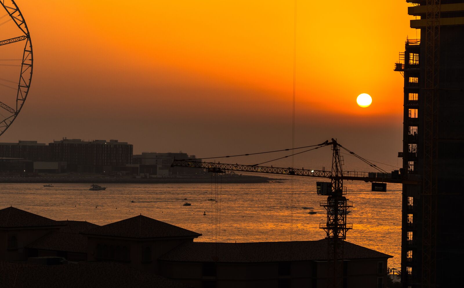 Canon EF-S 18-135mm F3.5-5.6 IS USM sample photo. Sunset, the dawn family photography