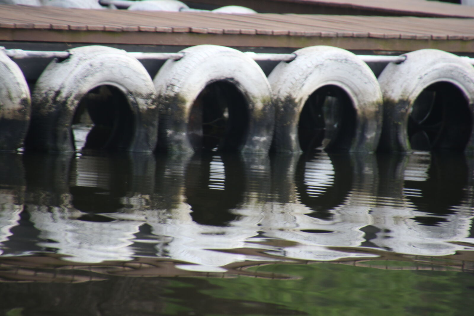 Canon EOS 7D Mark II sample photo. Boat, cruise, dock, jetty photography