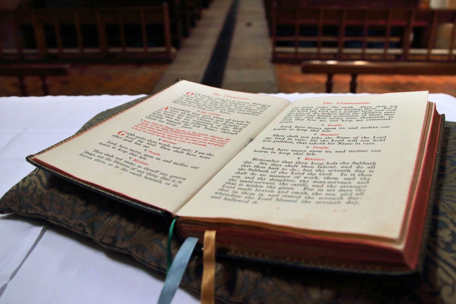 Canon EOS 80D sample photo. Bible, church, jesus photography