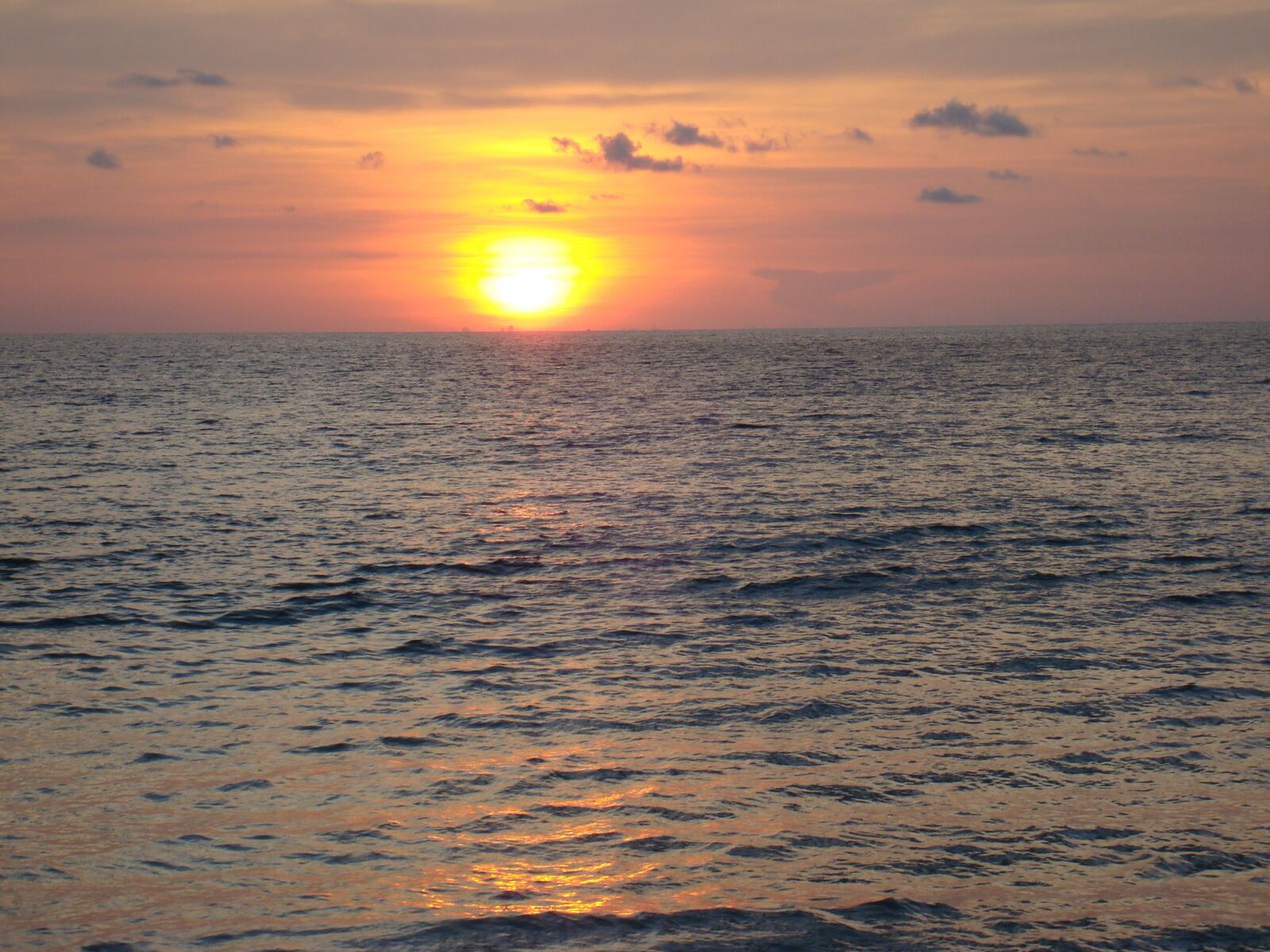 Sony DSC-W80 sample photo. Sunrise, sunset, sky photography