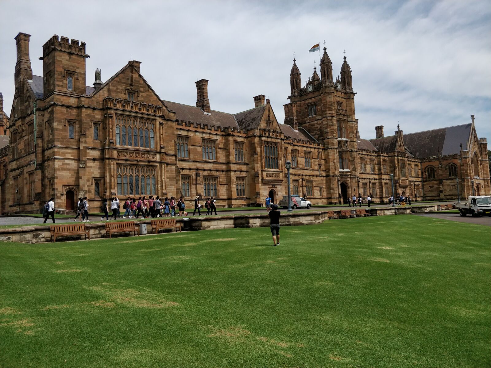 OnePlus 5 sample photo. The university of sydney photography