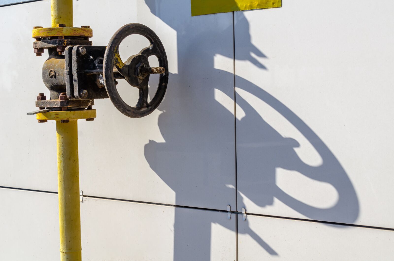 Nikon D7000 sample photo. Valve, industry, pipeline photography
