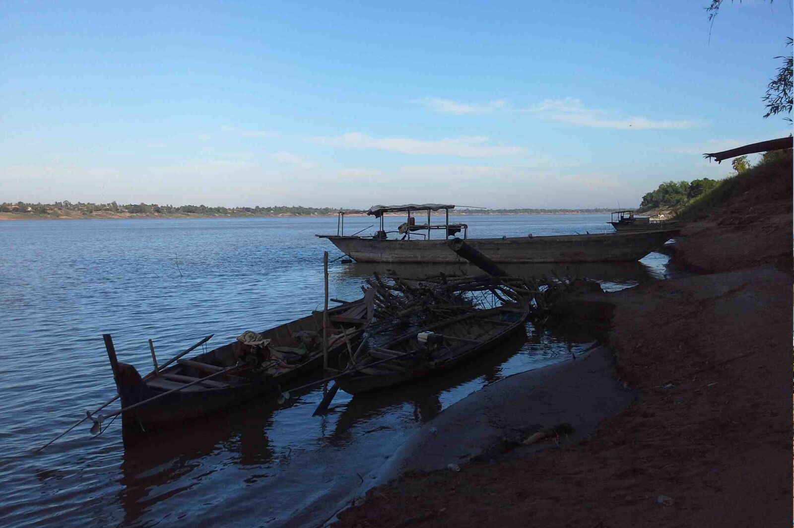 Nikon D3200 sample photo. The river, the afternoon photography