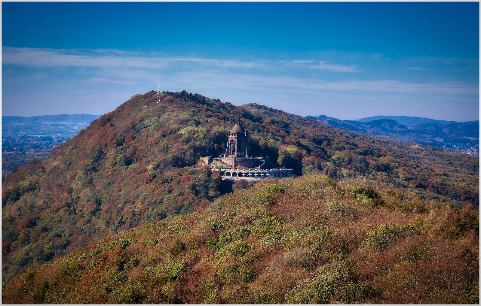Canon EF75-300mm f/4-5.6 sample photo. Monument, mountain, landscape photography