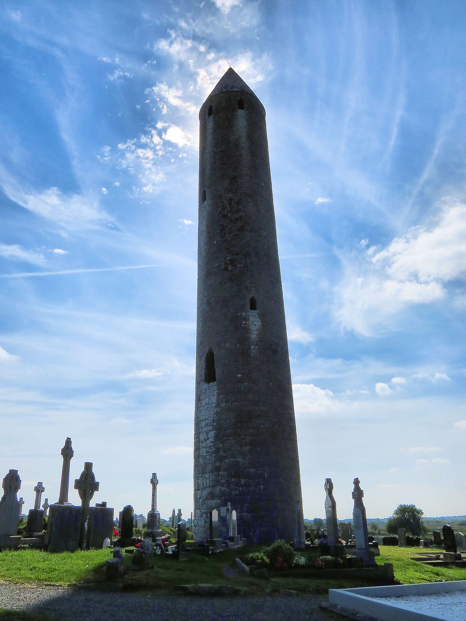 Canon PowerShot SX50 HS sample photo. Round tower, sky, cemetary photography