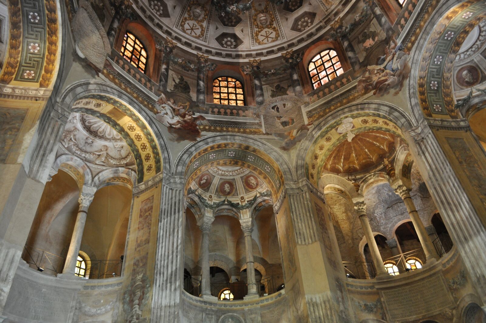 Nikon D5000 sample photo. Mosaic, ravenna, art photography