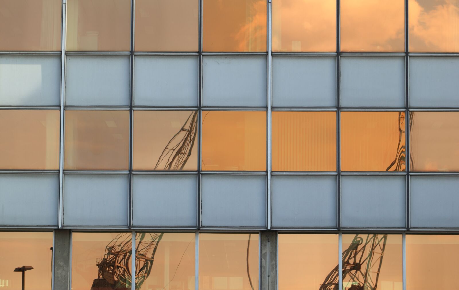 Canon EOS 550D (EOS Rebel T2i / EOS Kiss X4) sample photo. Belgium, antwerp, building photography