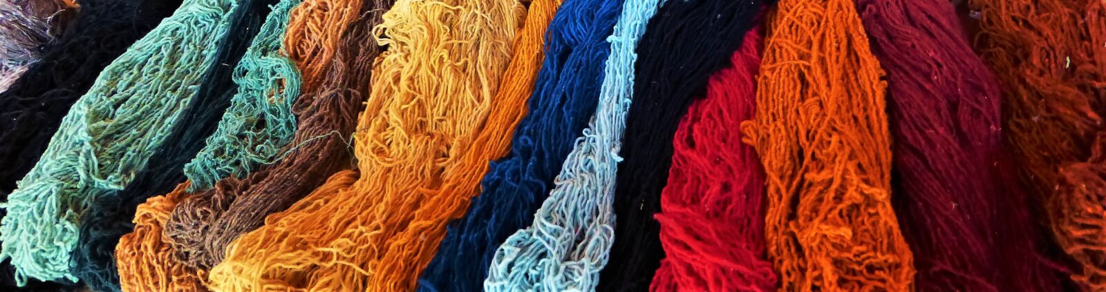 Panasonic Lumix DMC-ZS25 (Lumix DMC-TZ35) sample photo. Wool, natural, color photography
