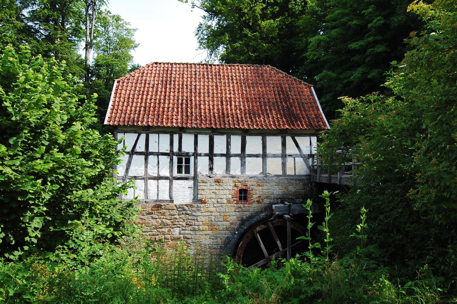 Nikon D40 sample photo. Truss, mill, old photography