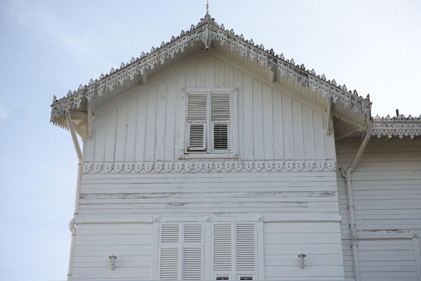 Sigma DP3 Merrill sample photo. Home, wood, historic house photography