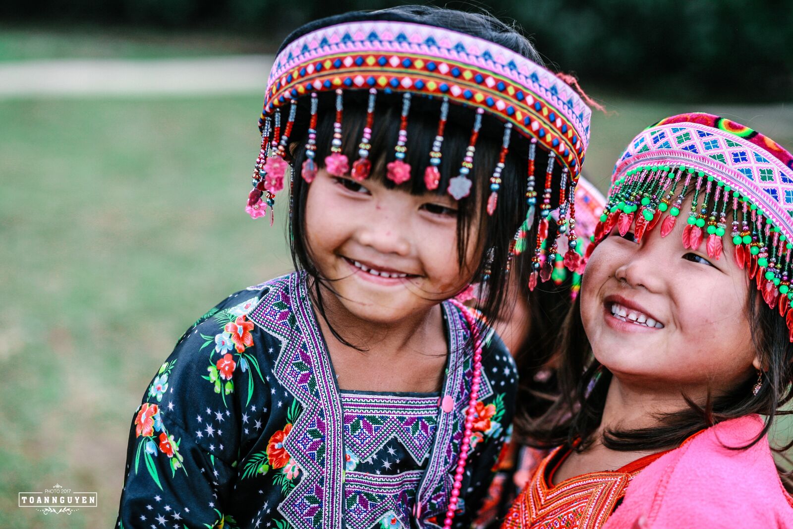 Canon EOS 5D sample photo. Children moc chau, life photography