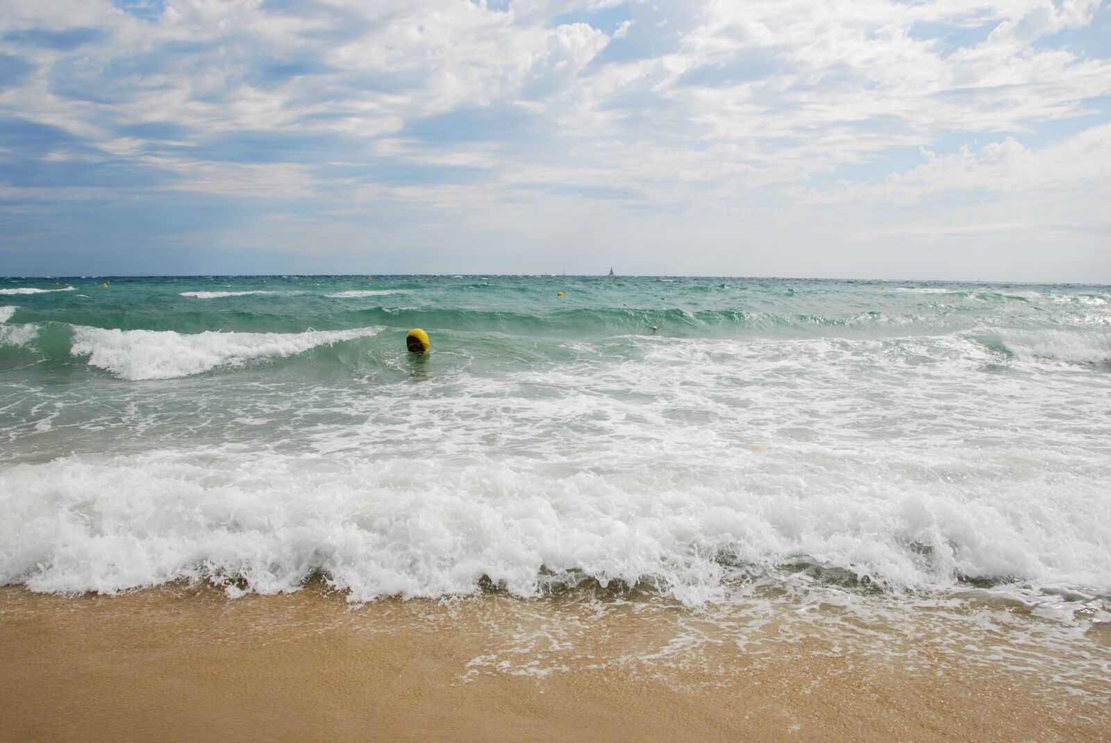 Nikon D80 sample photo. Sea, waves, beach photography