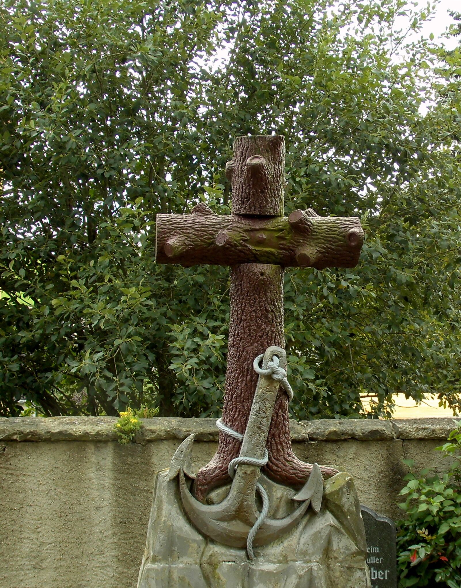 MEDION MD86824 sample photo. Cemetery, tombstone, grave photography
