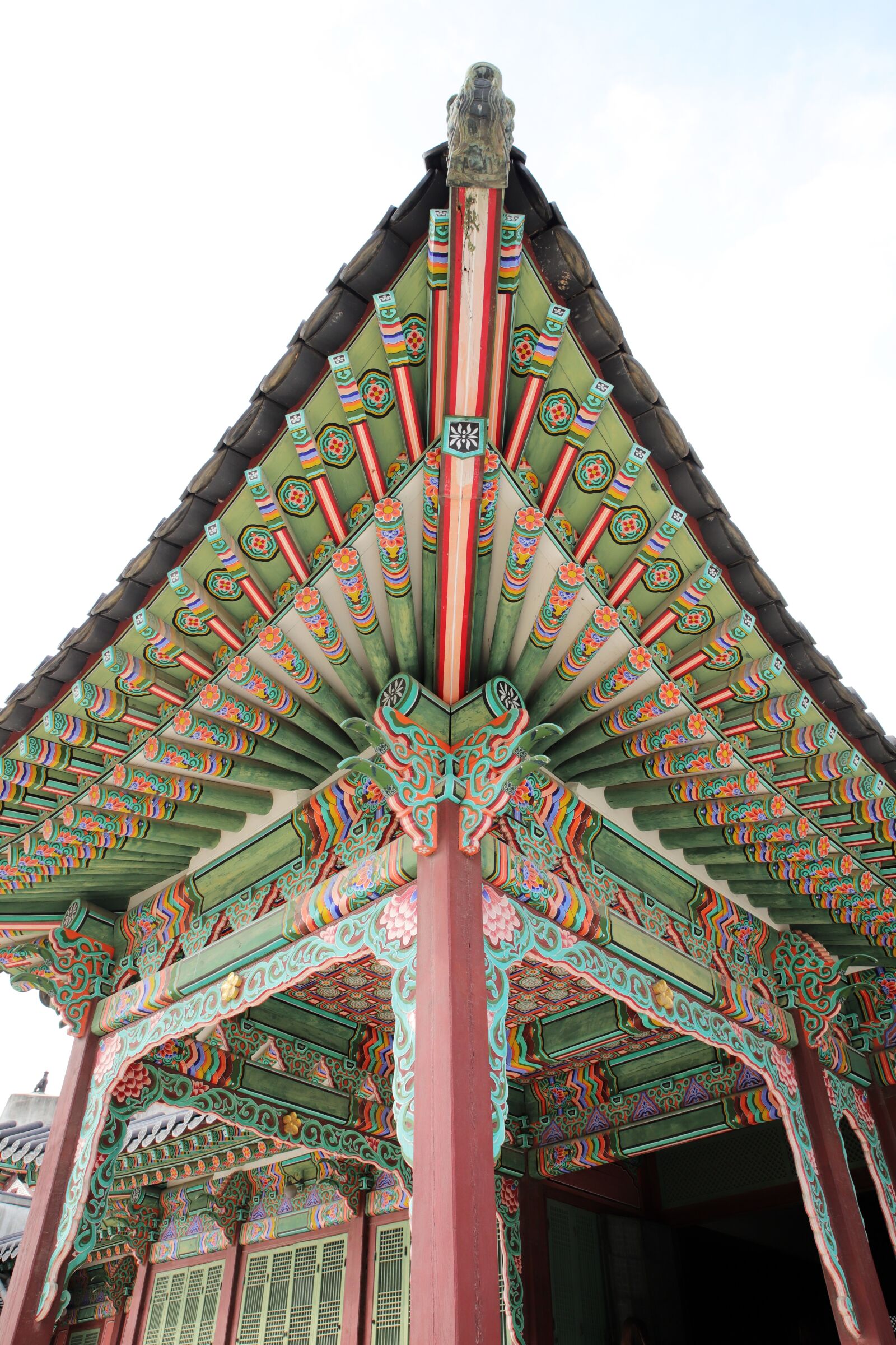 Canon EOS 6D Mark II sample photo. Mono, changdeokgung, forbidden city photography