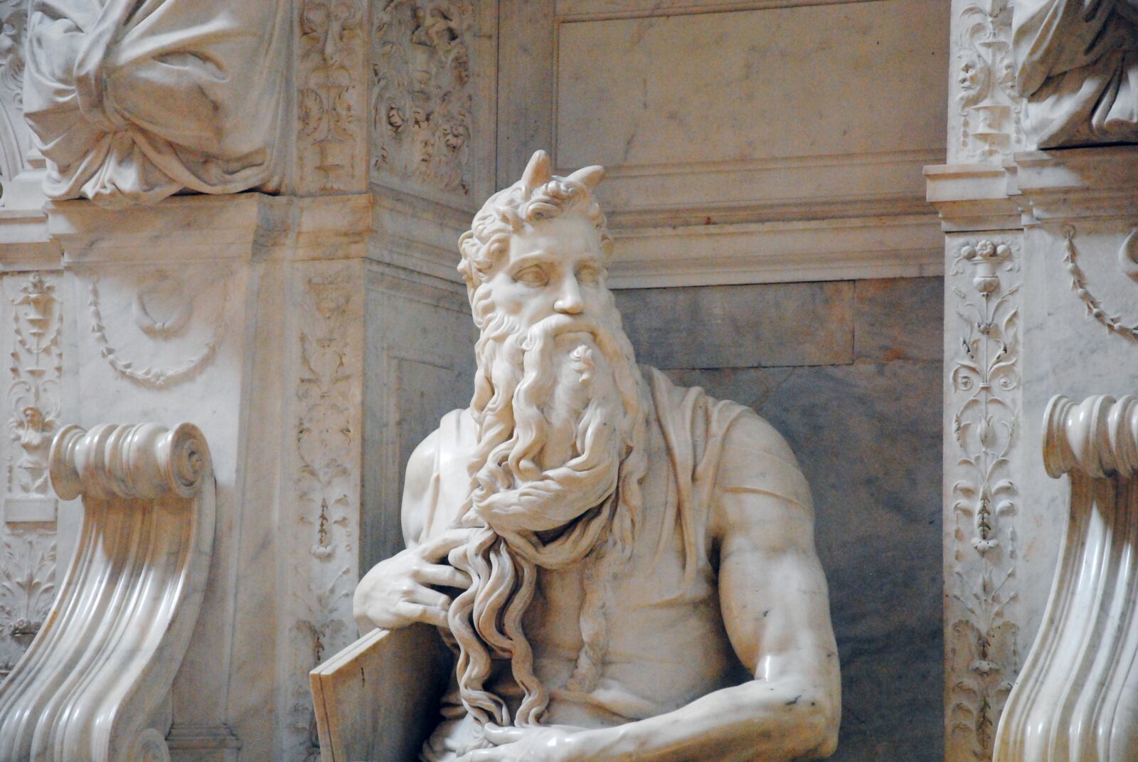 Nikon D3000 sample photo. Rome, monument, moses photography