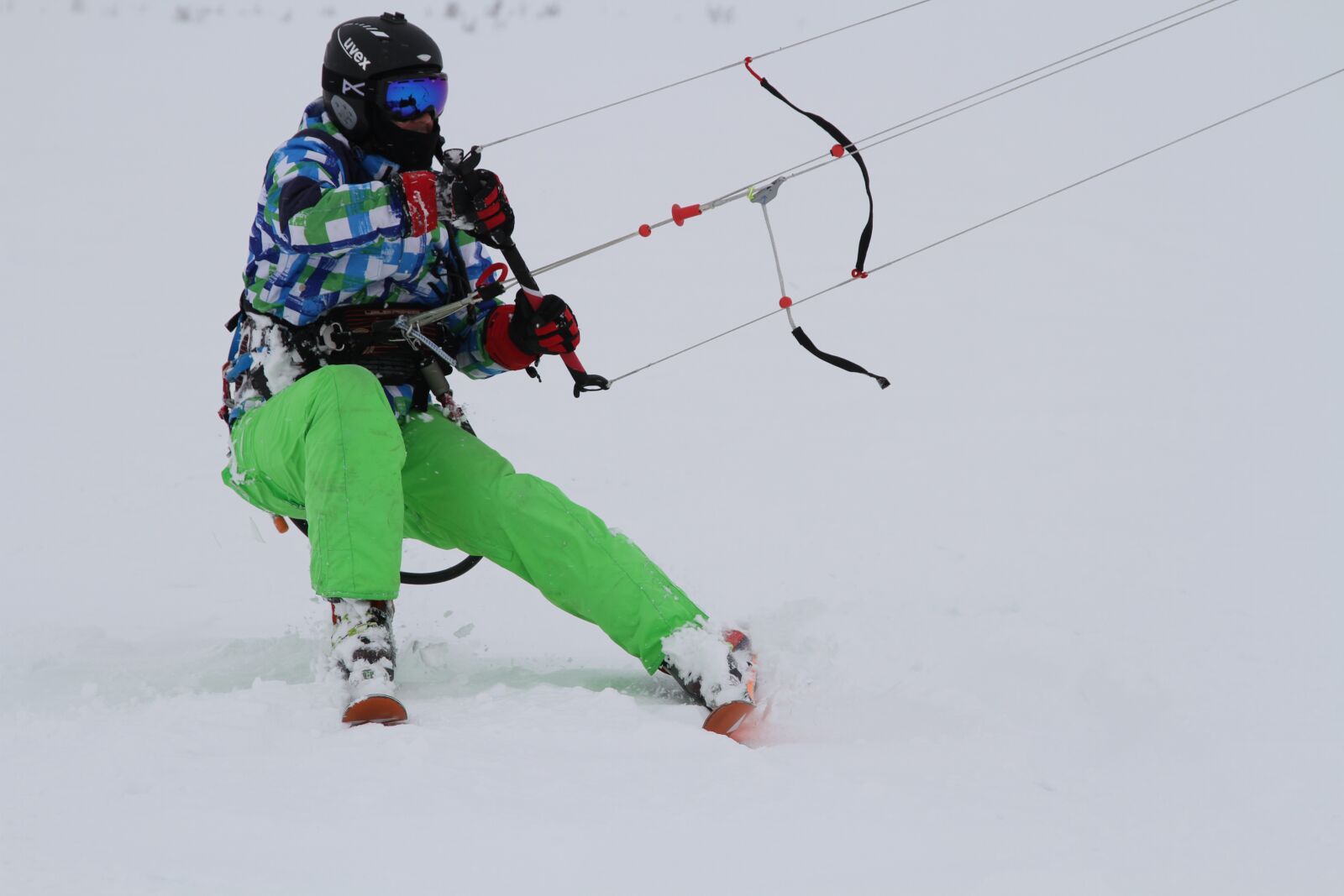 Canon EOS 7D + Canon EF 24-105mm F4L IS USM sample photo. Kite, kitesurfing, winter photography