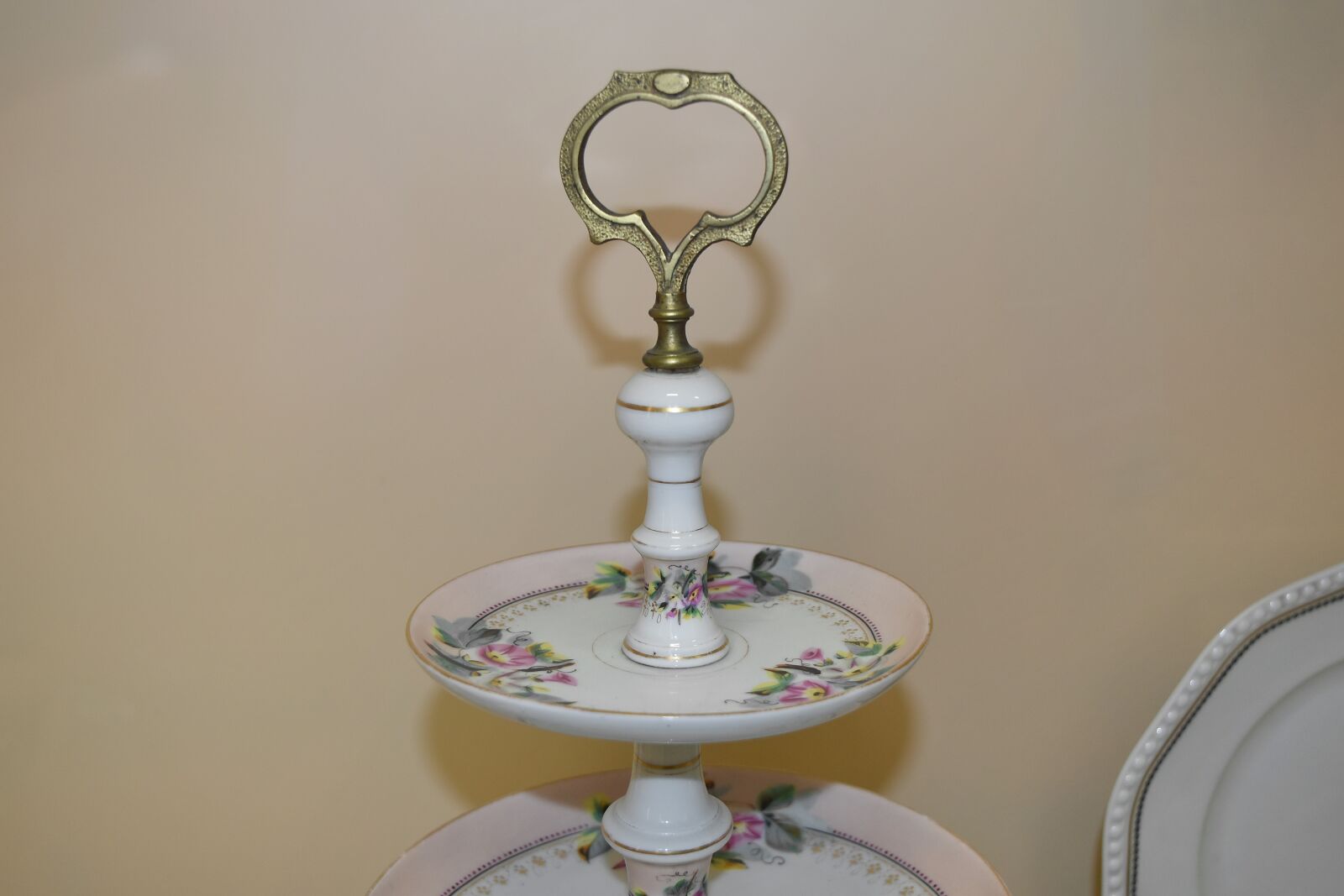 Nikon D5500 sample photo. Porcelain, art, container, cup photography
