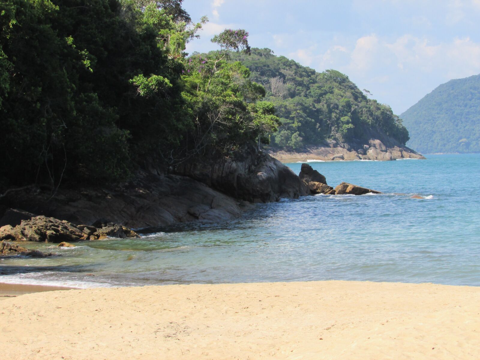 Canon PowerShot SX400 IS sample photo. The beach on the photography