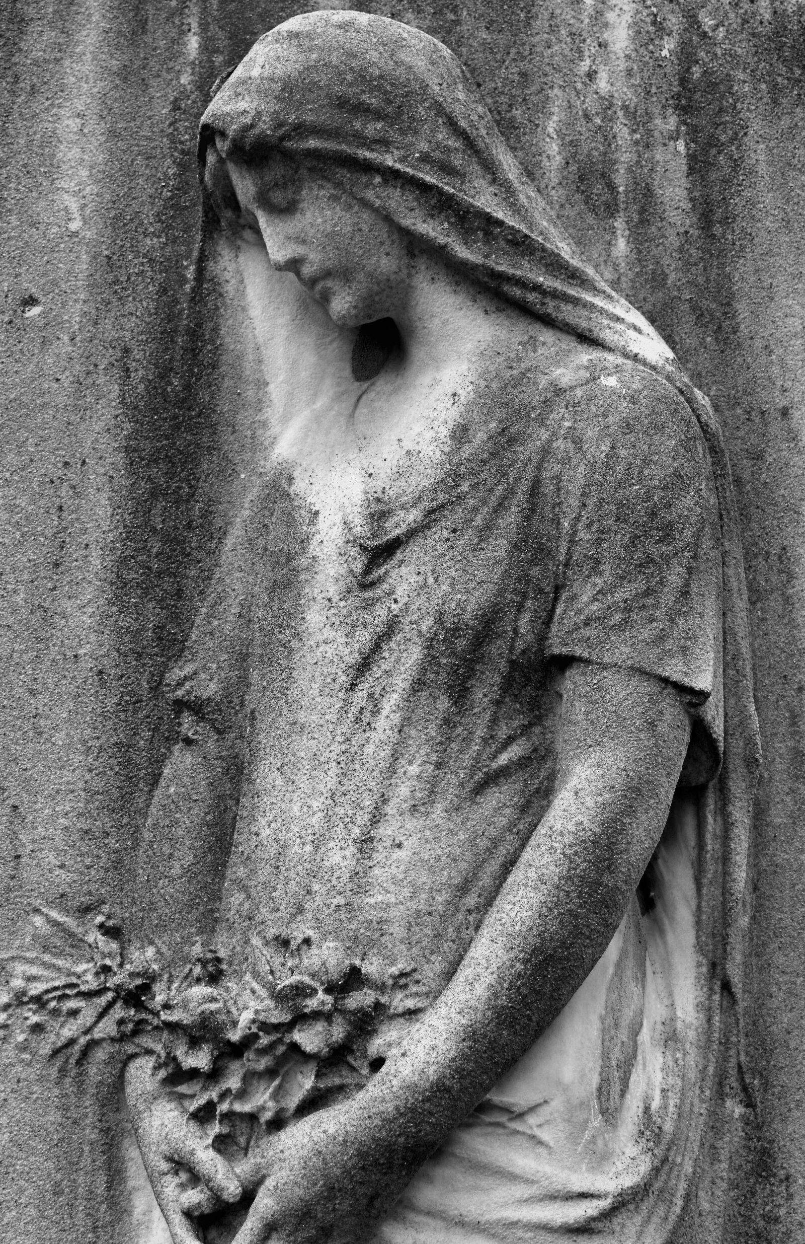 Nikon D3200 sample photo. Cemetery, grey, black white photography