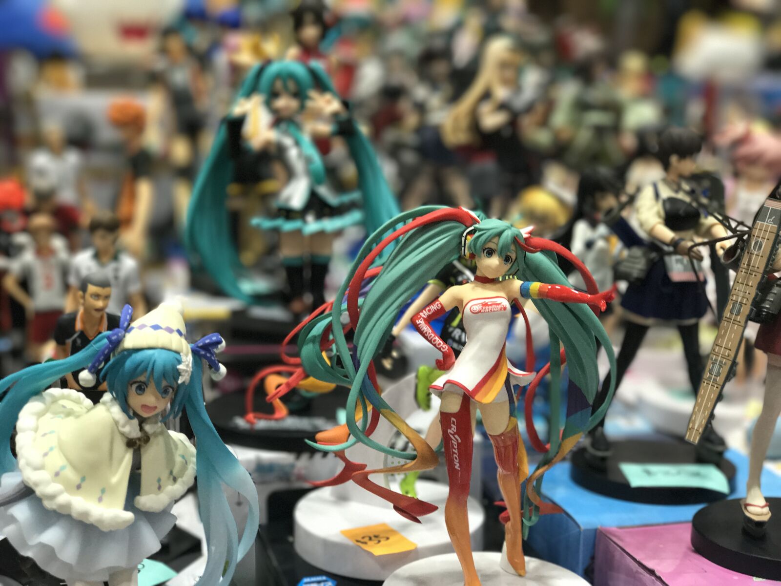 iPhone 7 Plus back dual camera 6.6mm f/2.8 sample photo. Japanese, toys photography