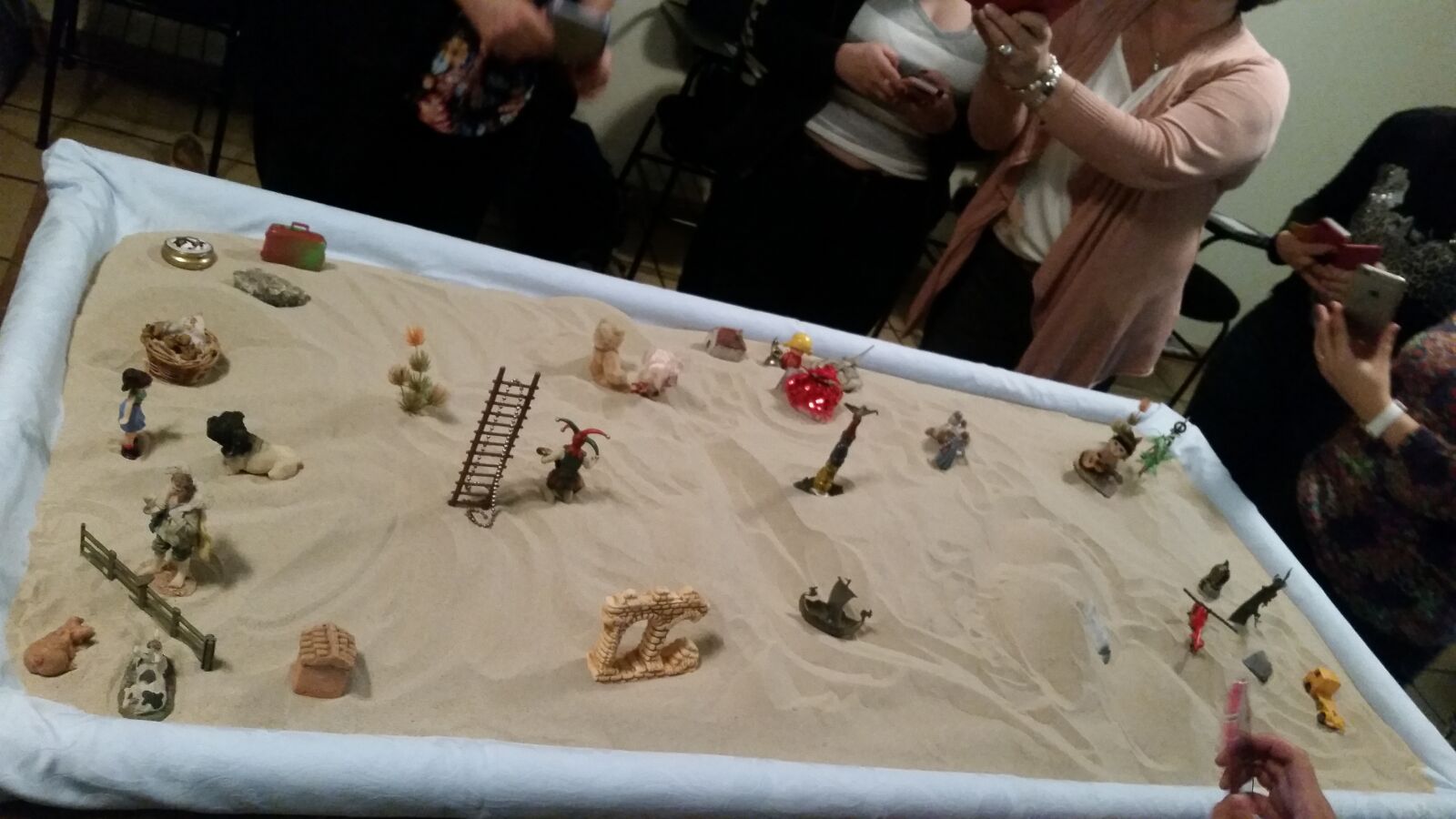 Samsung Galaxy S5 sample photo. Sandplay, therapy, sand photography