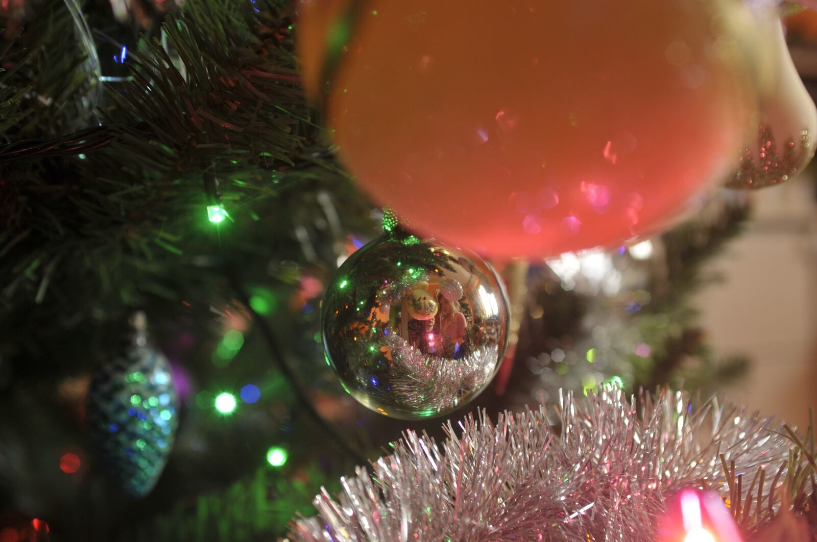 Nikon D300 sample photo. Christmas tree, christmas, christmas photography