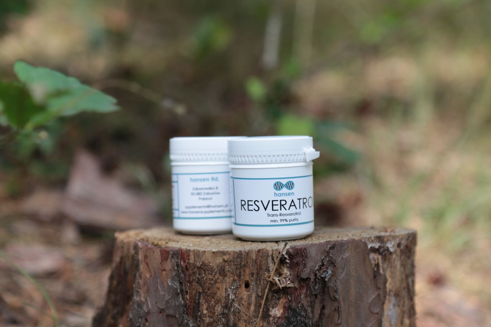 Canon EF 24-105mm F4L IS USM sample photo. Nmn, resveratrol, powder photography