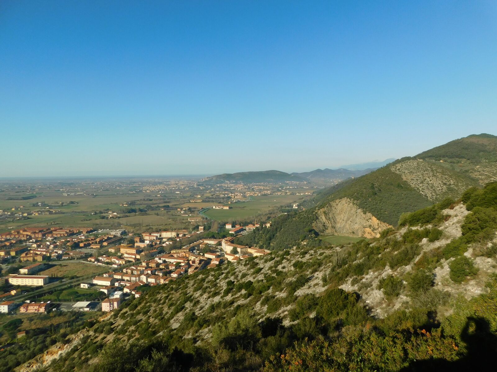 Nikon Coolpix B500 sample photo. Country, campaign, tuscany photography