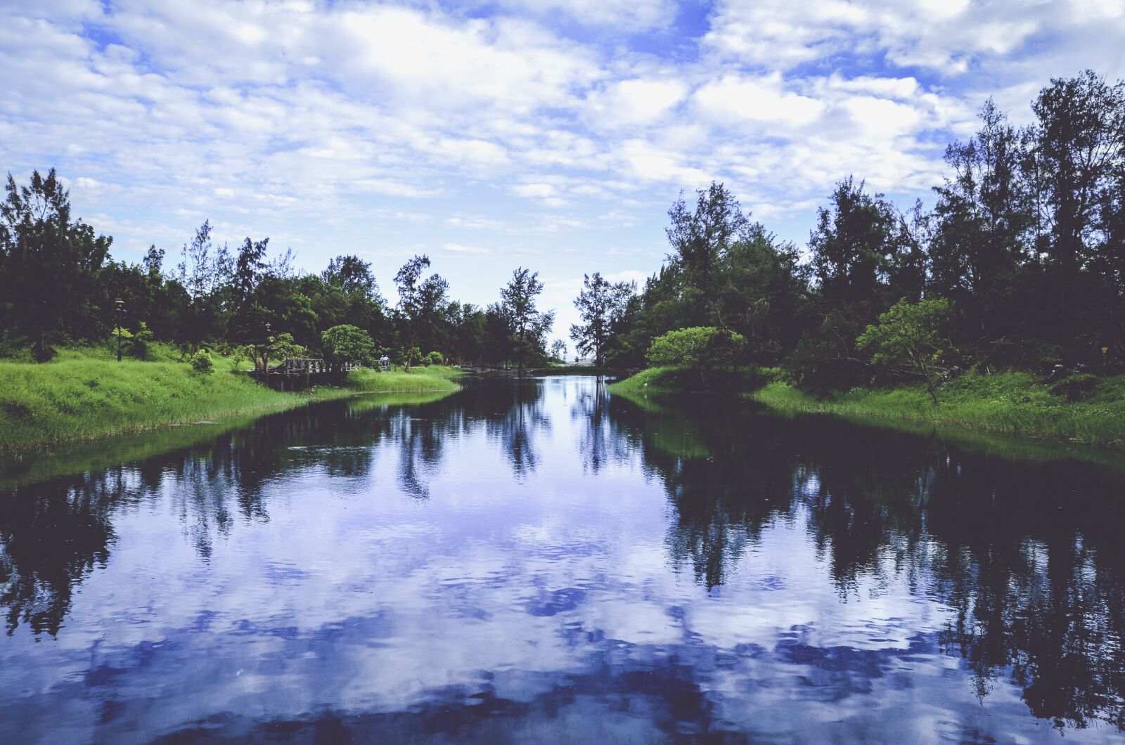 Nikon D5100 sample photo. Clouds, daylight, environment photography