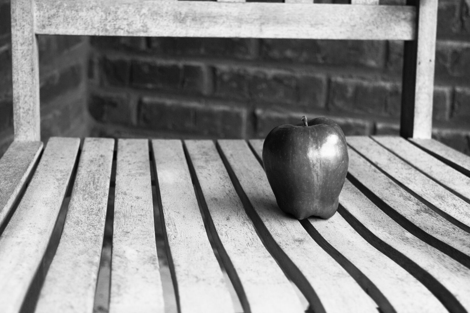 Nikon D3300 sample photo. Apple, b, w, black photography