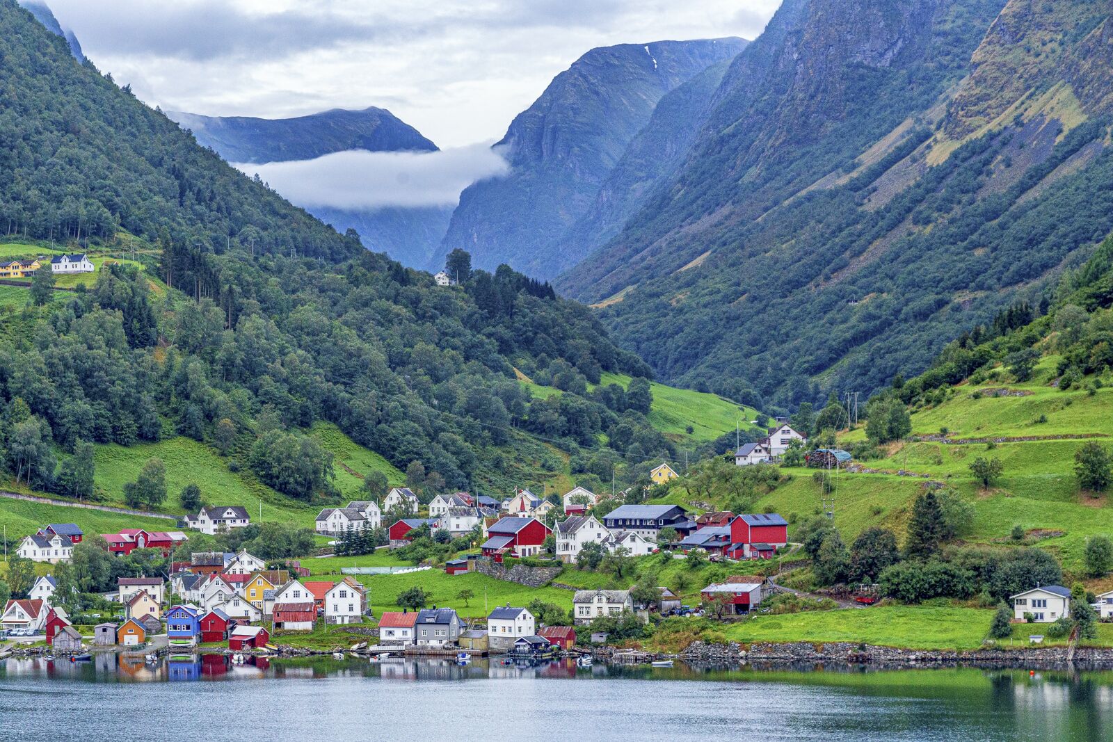Canon EOS 6D + Canon EF 24-105mm F4L IS USM sample photo. Norway, fjord, aulandsfjord photography