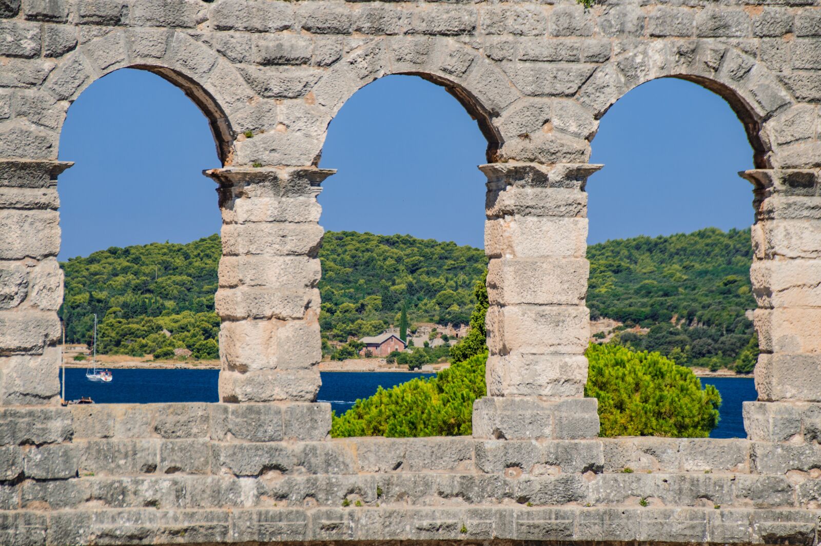 Nikon D3200 sample photo. Amphitheater, croatia, pula photography
