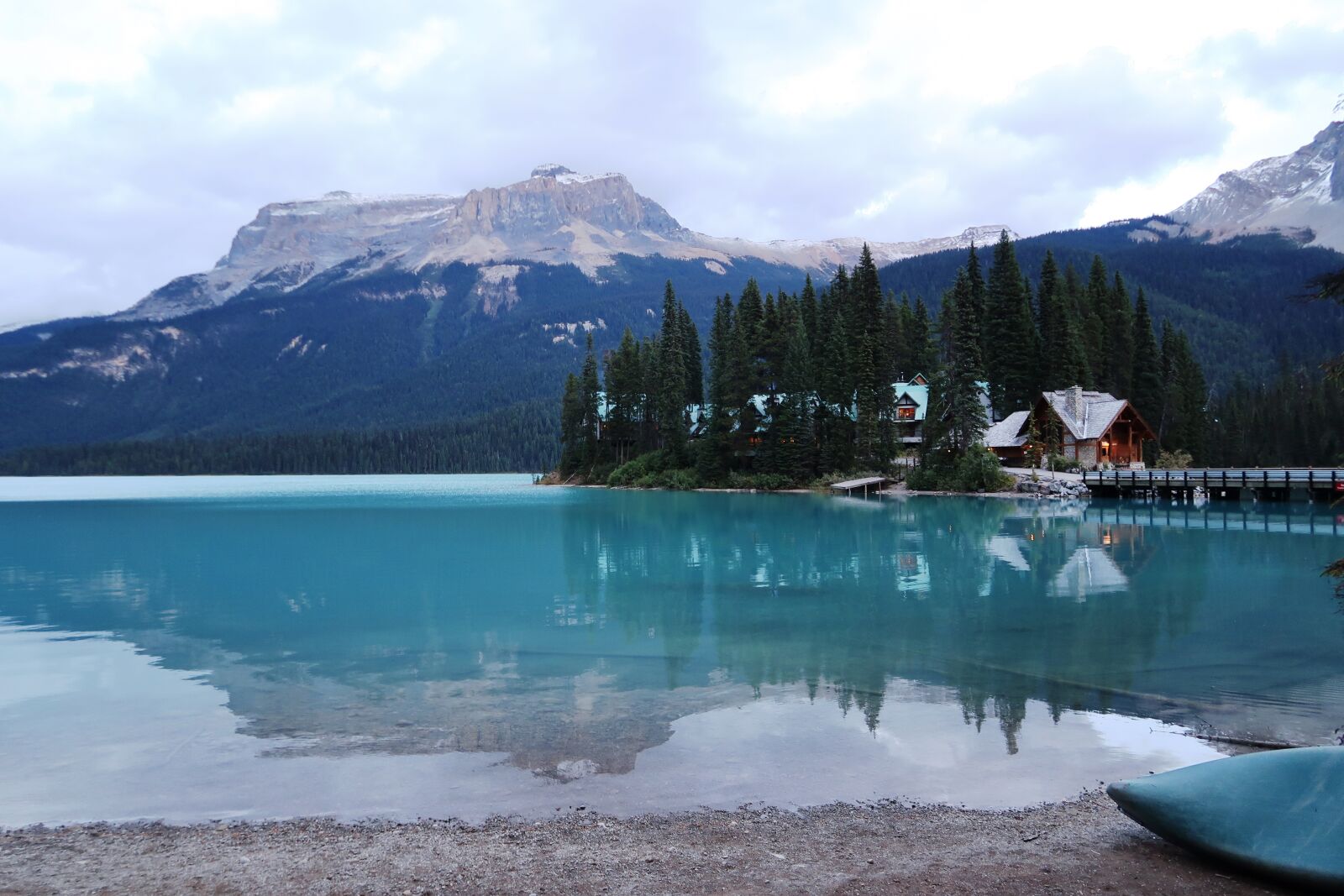 Canon PowerShot G7 X Mark II sample photo. Bergsee, canada, emerald lake photography