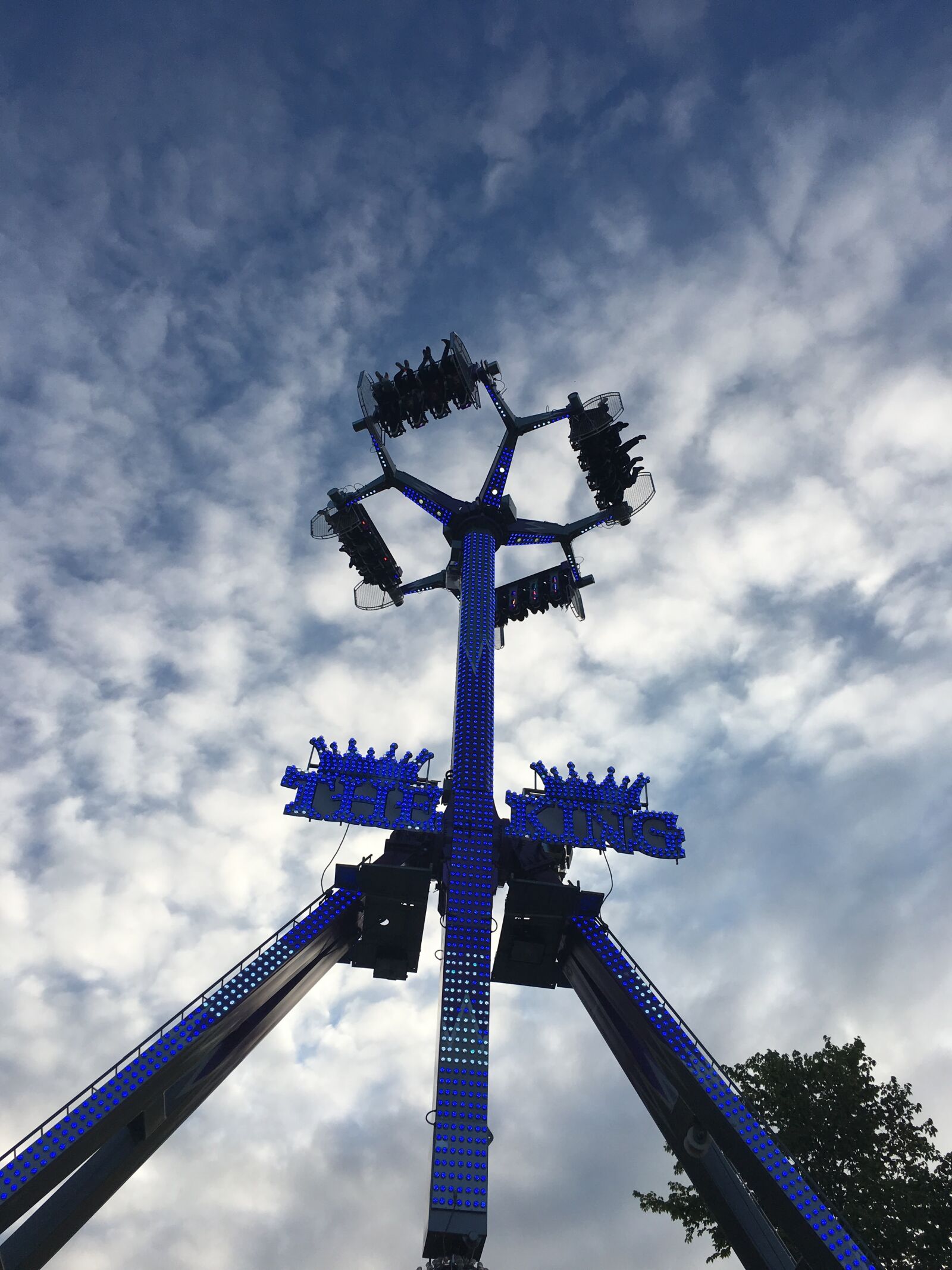 Apple iPhone 6s Plus sample photo. Cloud, attraction, tivoli photography