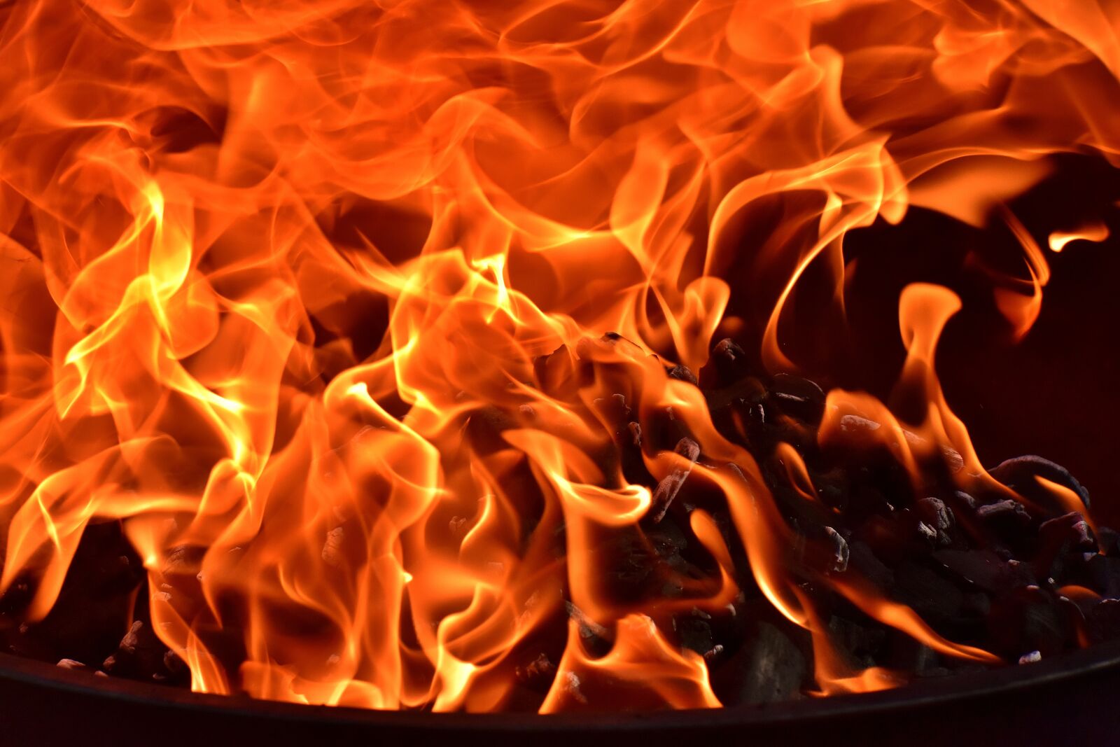 Nikon D7200 sample photo. Fire, flame, carbon photography