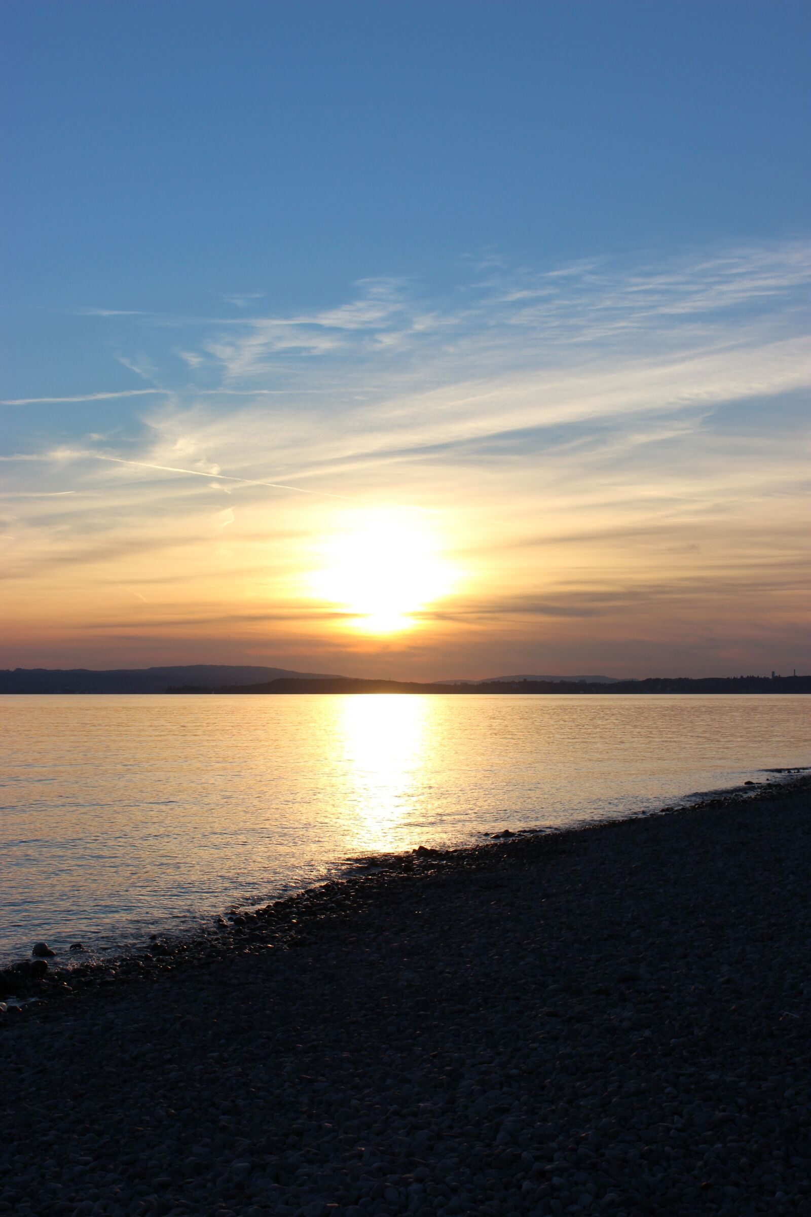 Canon EOS 600D (Rebel EOS T3i / EOS Kiss X5) sample photo. Hagnau, lake constance, sunset photography