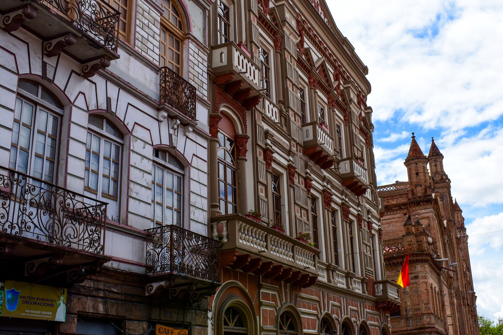 Nikon D3400 sample photo. Cuenca ecuador, architecture, old photography