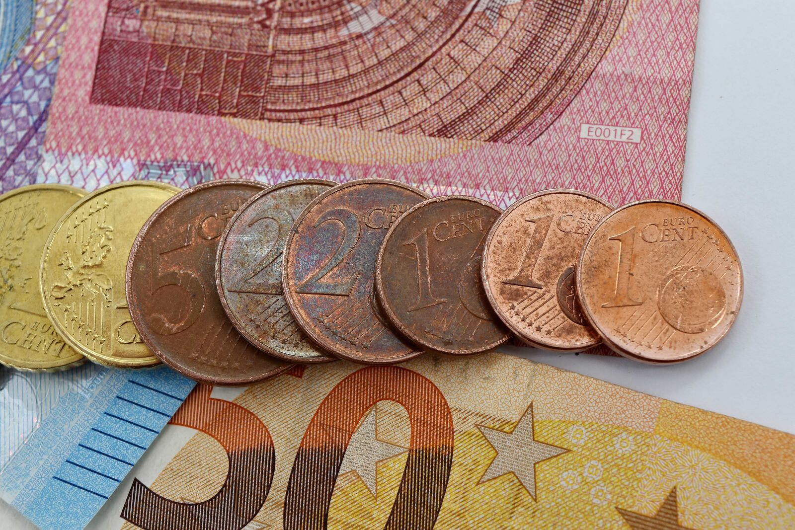 Nikon D5500 sample photo. Cent, coins, copper, euro photography