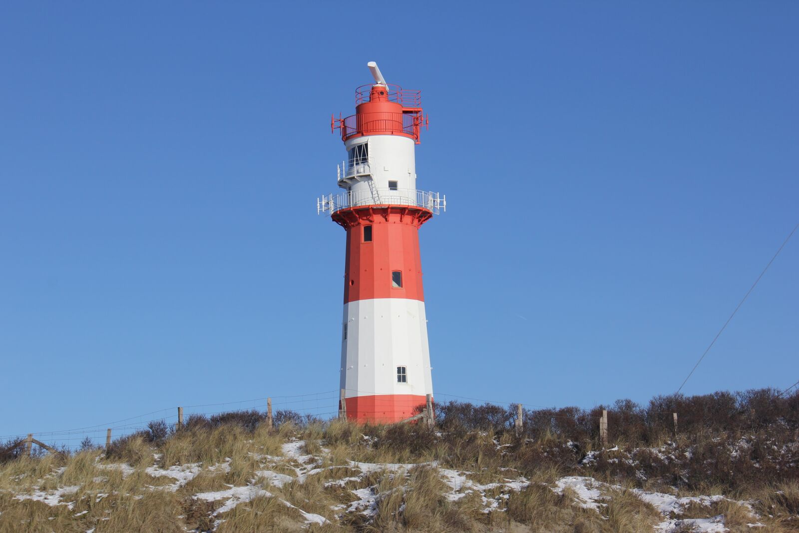 Canon EF-S 18-200mm F3.5-5.6 IS sample photo. Lighthouse, sky, travel photography