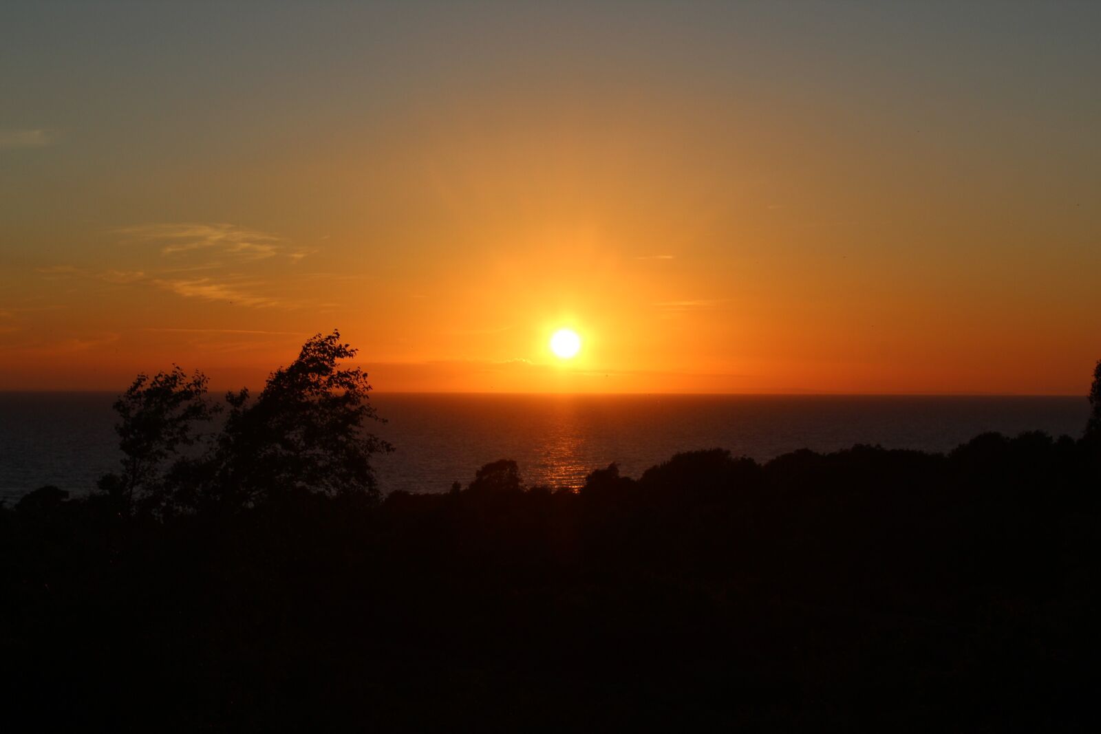 Canon EOS 1300D (EOS Rebel T6 / EOS Kiss X80) sample photo. Sunset, blushing morning there photography
