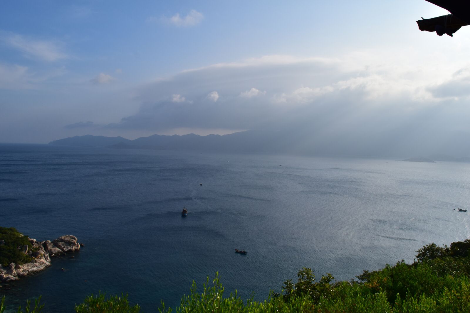 Nikon D3300 sample photo. Vietnam, sea, asian photography