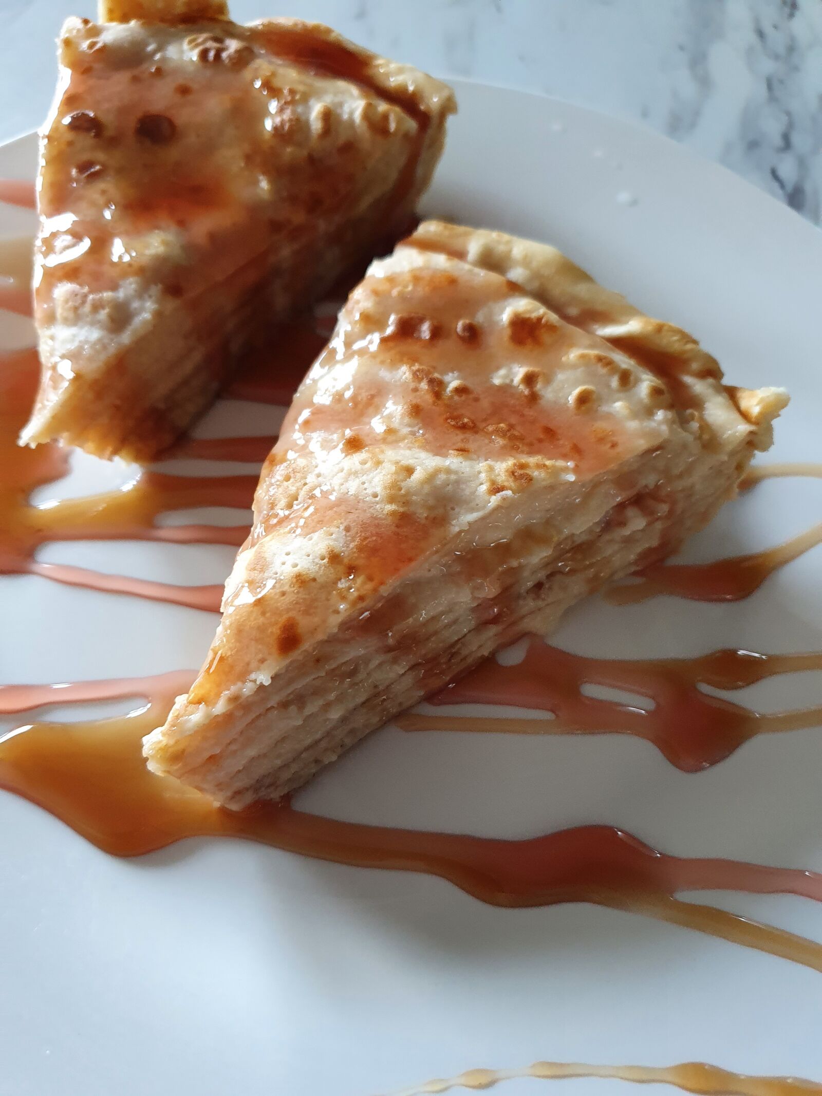 Samsung Galaxy S10 sample photo. Sweets, pancakes, pancake cake photography