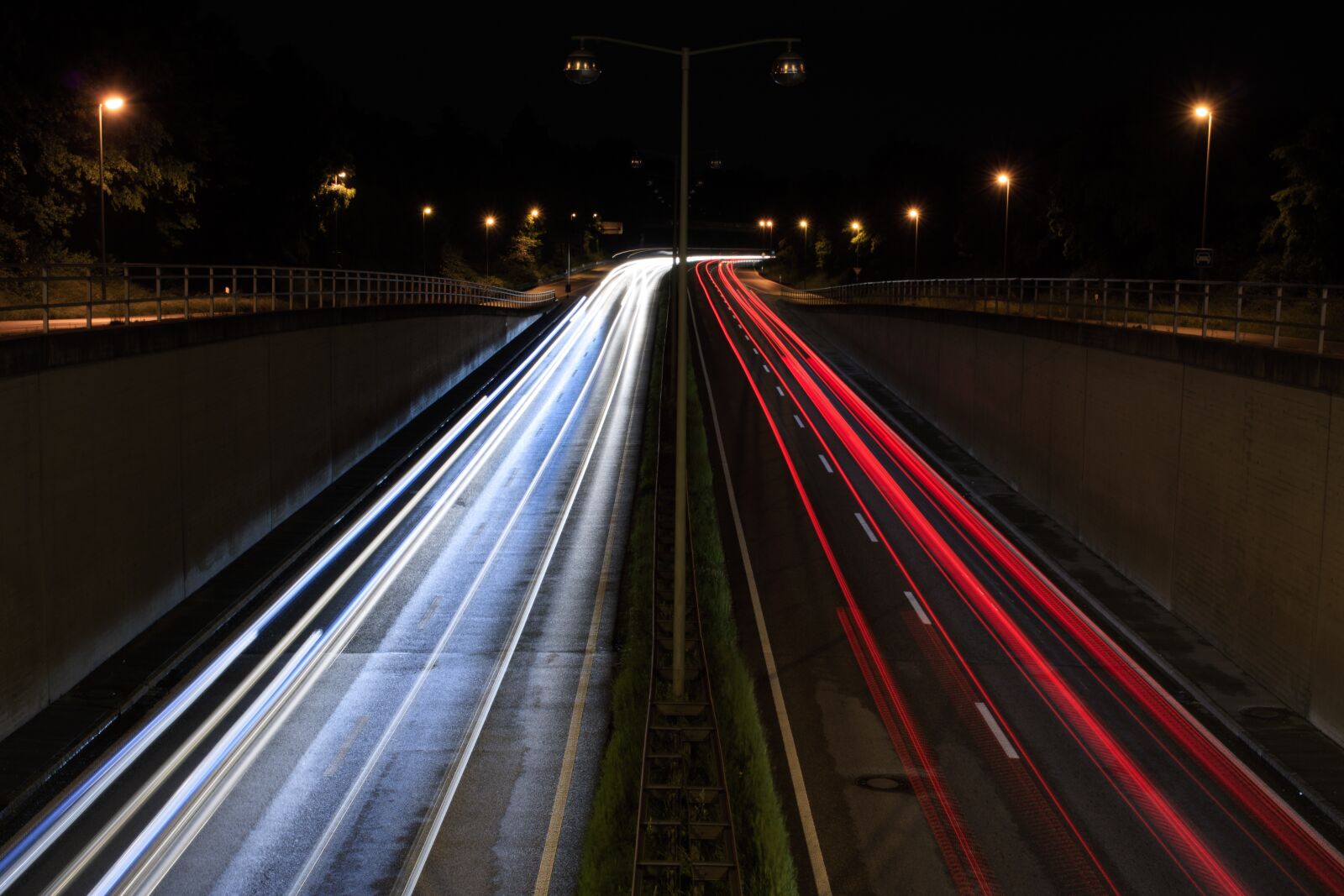 Canon EOS 750D (EOS Rebel T6i / EOS Kiss X8i) sample photo. Highway, augsburg, road photography