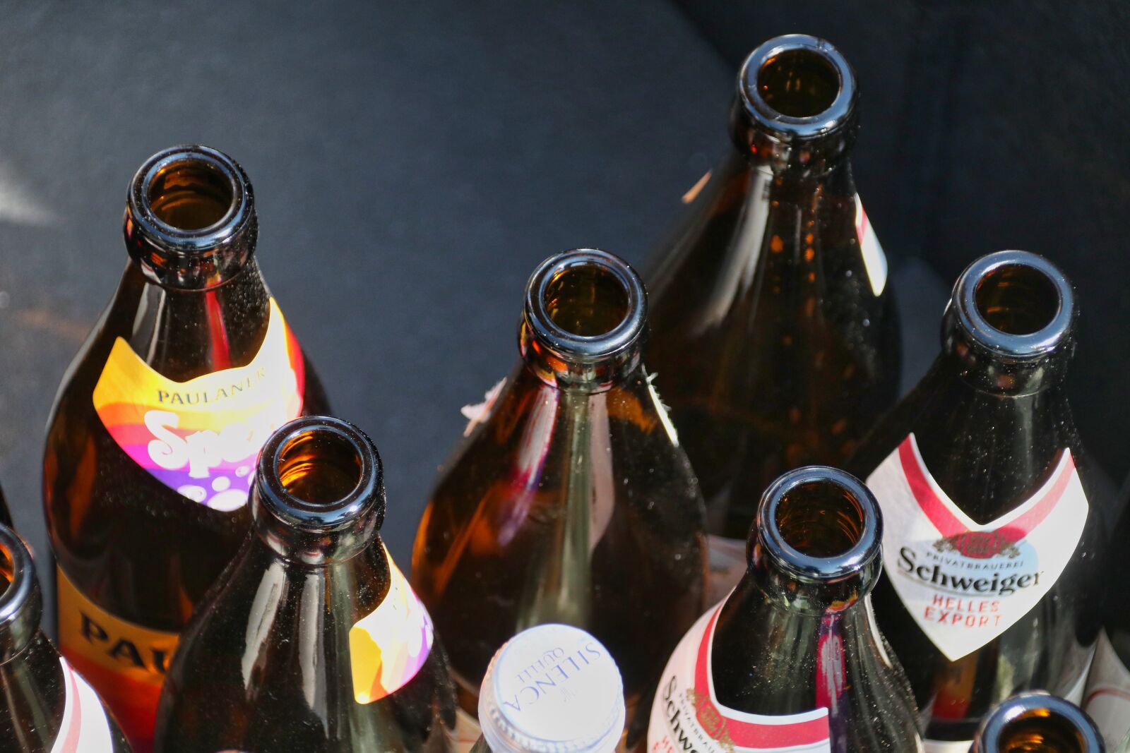 Canon EOS 80D sample photo. Bottles, beverages, glass photography