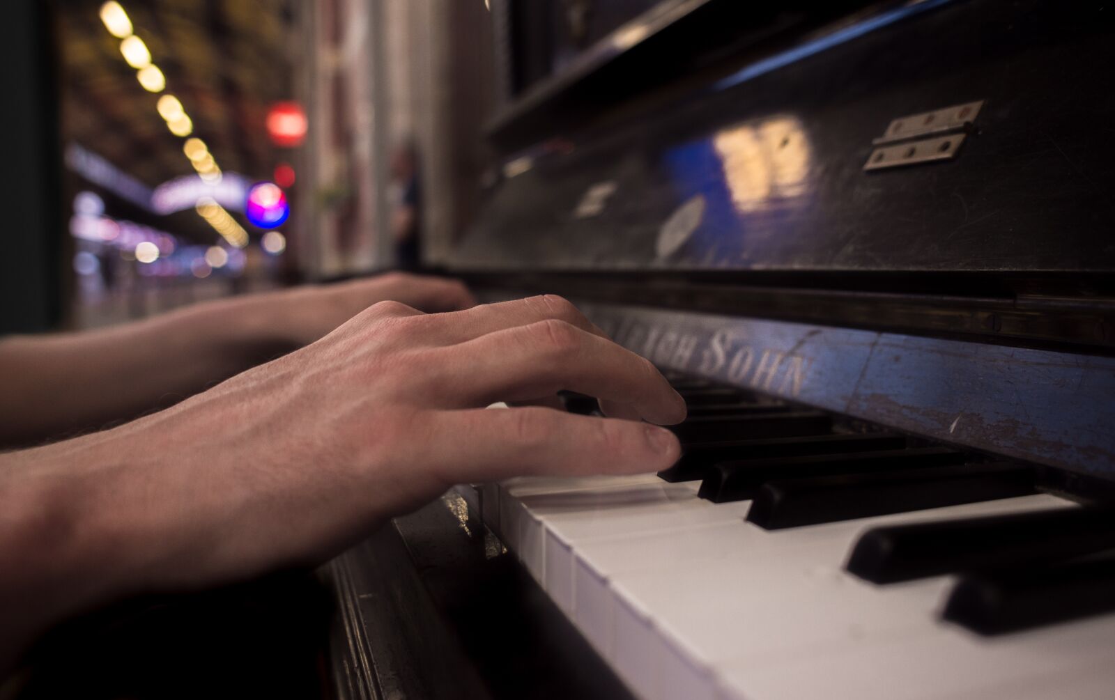 Nikon D610 sample photo. Playing, piano, hands photography