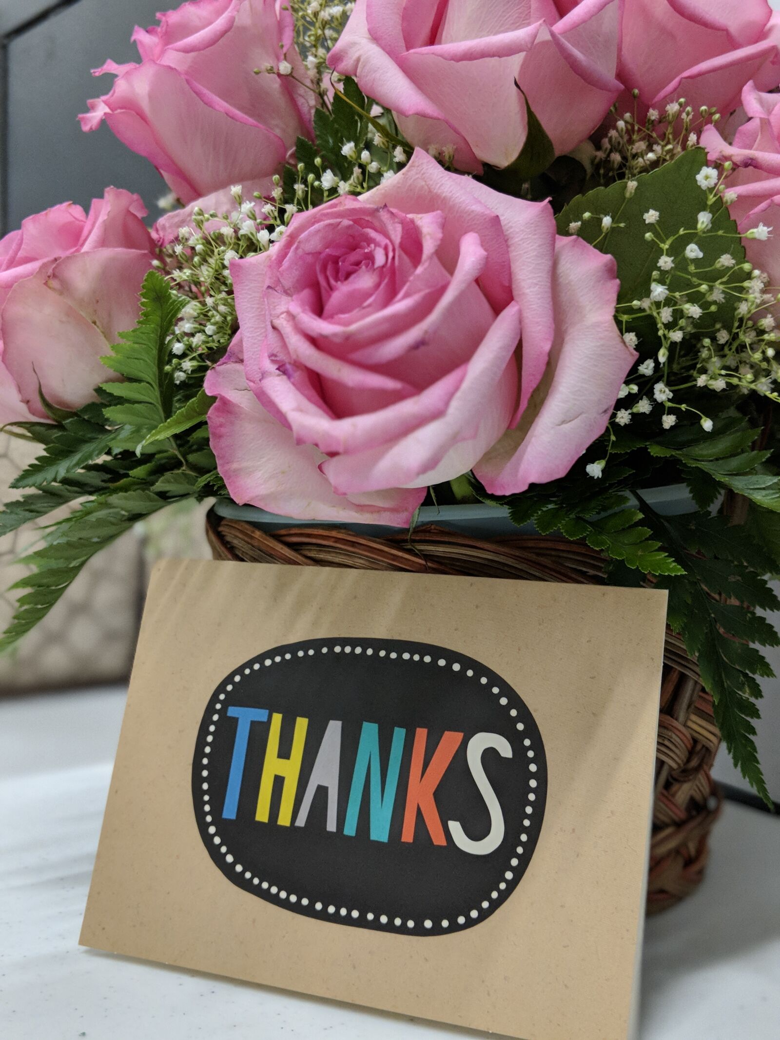 Google Pixel 2 XL sample photo. Card, flowers, thank, you photography